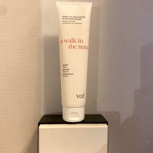 VOIR A Walk In The Sun Repairing Hair Masque
